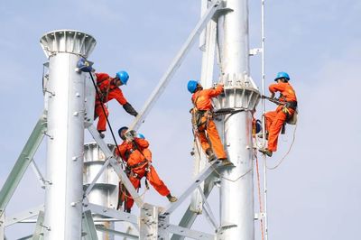 武漢江北城區(qū)~柏泉500千伏線路工程全線貫通 鐵塔施工圓滿完成